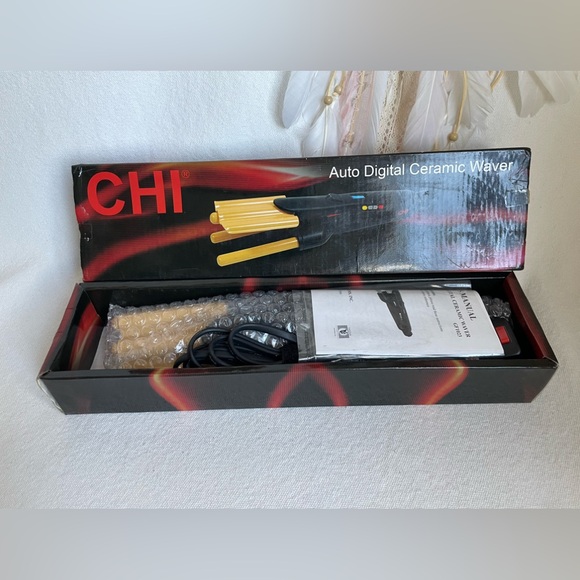 CHI Auto Digital Ceramic Waver **NIB** - Picture 2 of 6